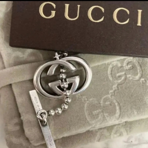 RARE!!! Gucci Luxury Double G Statement Logo NWOT 😍 stunning!! - Picture 3 of 7